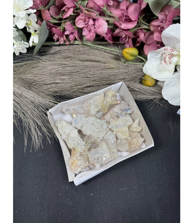 White Aura Cluster #268, 238gr