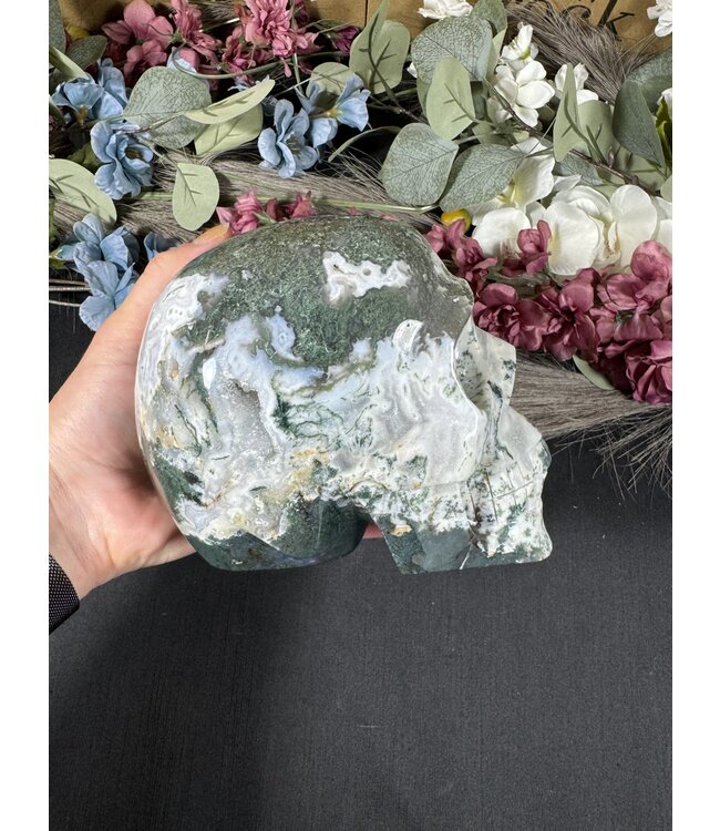 Moss Agate Skull #7 2420gr