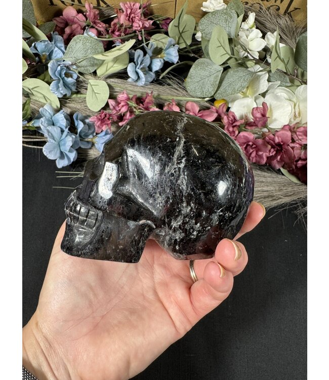 Arfvedsonite Skull #1, 1026gr