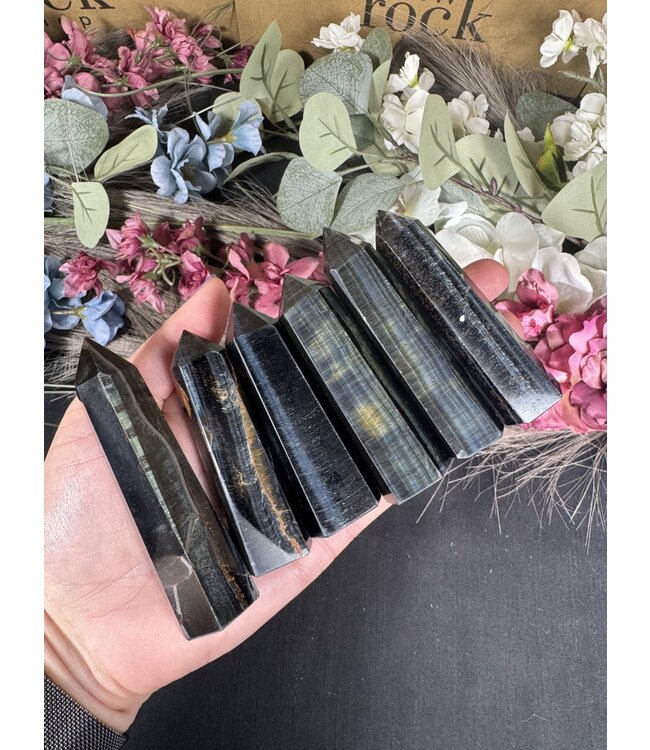 Blue Tiger Eye Point, Size Medium [50-74gr]