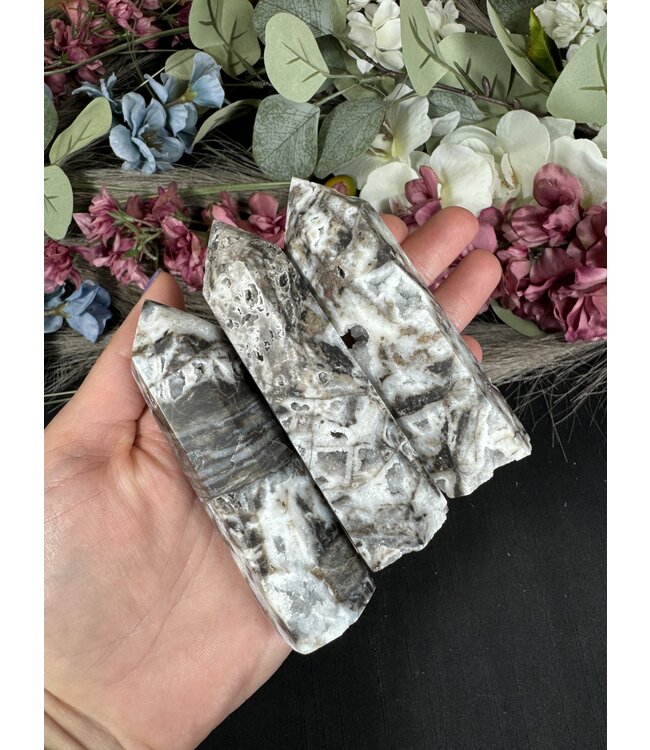Sphalerite Point, Size X-Large [100-124gr]