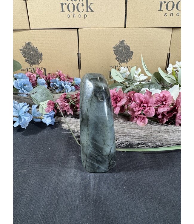 Labradorite Freeform #115, 650gr