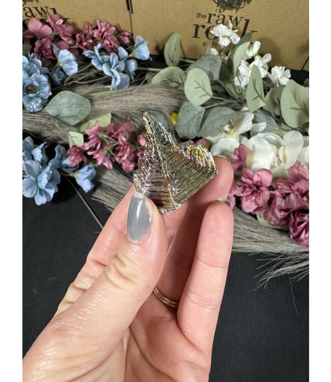 Rainbow Bismuth Tower #416, 34gr
