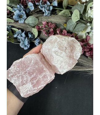 Rough Rose Quartz Size 8 [700-799gr]