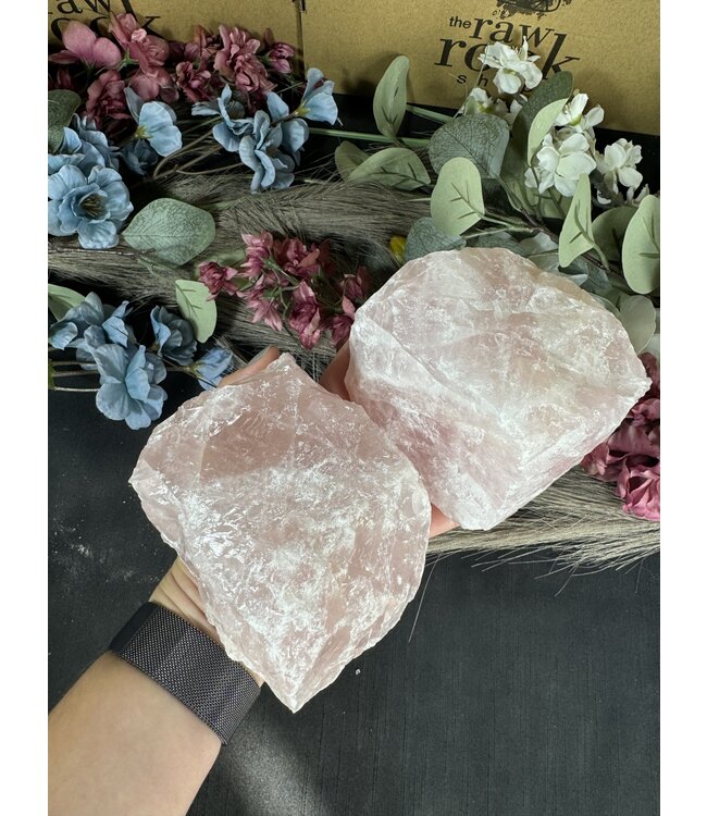Rough Rose Quartz Size 13 [1200-1299gr]