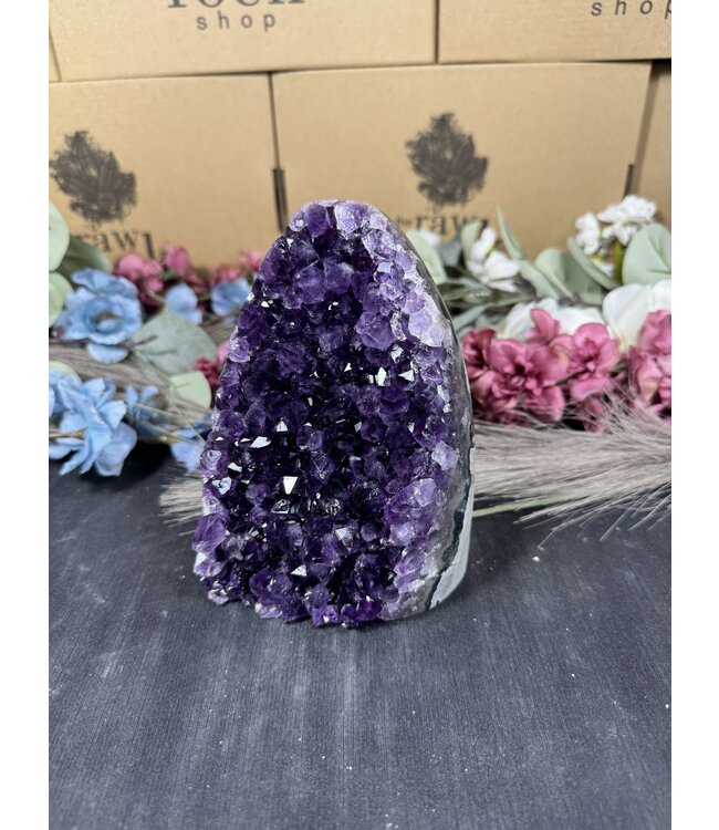 Amethyst Cut Base #337, 1394gr