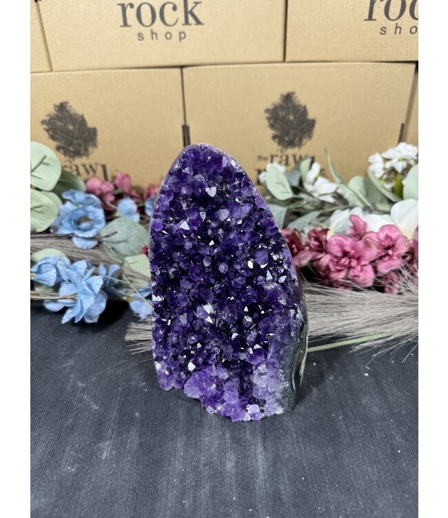 Amethyst Cut Base #338, 1302gr
