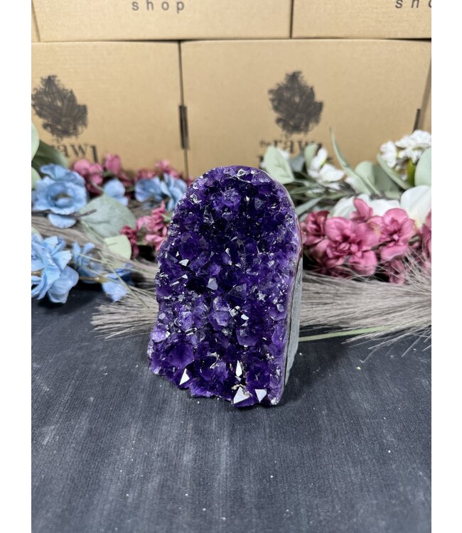 Amethyst Cut Base #341, 976gr