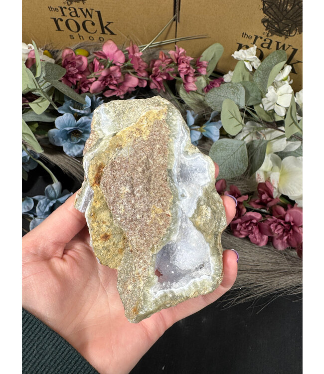 Blue Lace Agate Raw Geode #611, 432gr