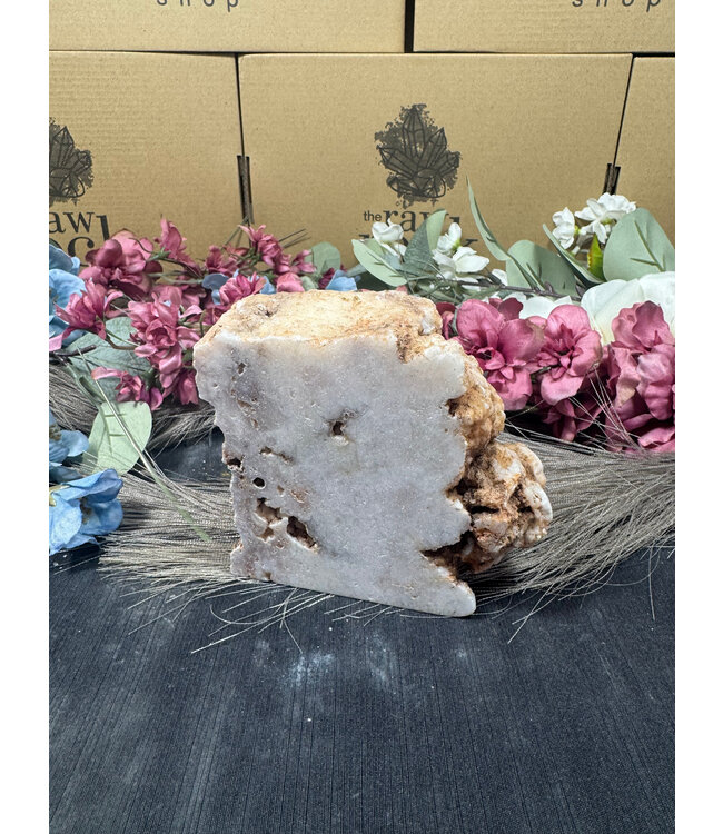 Pink Amethyst Cut Base #112, 748gr