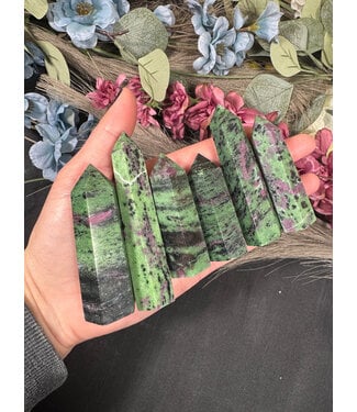 Ruby Zoisite Point, Size Medium [50-74gr]