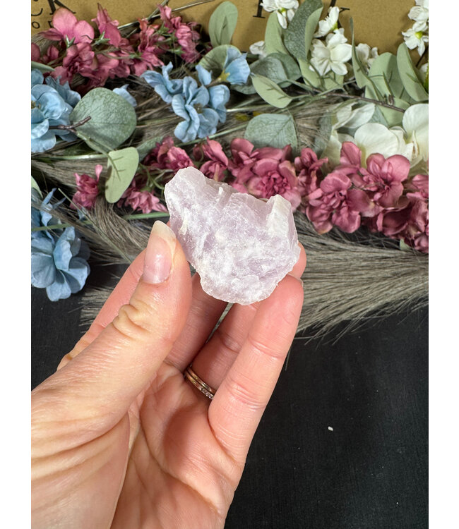Rough Kunzite Piece #171, 50gr
