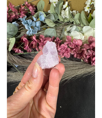Rough Kunzite Piece #176, 22gr