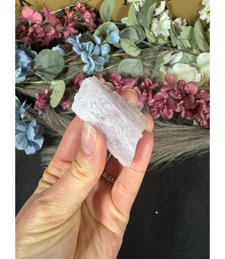 Rough Kunzite Piece #175, 54gr