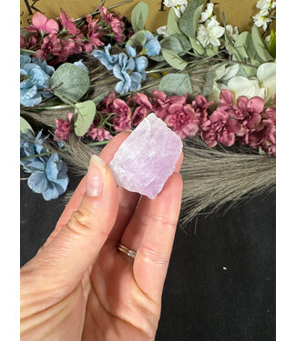 Rough Kunzite Piece #178, 40gr