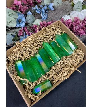 Green Aura Quartz Points 1KG bulk lot