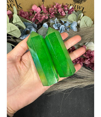 Green Aura Quartz Point, Size X-Large [100-124gr]