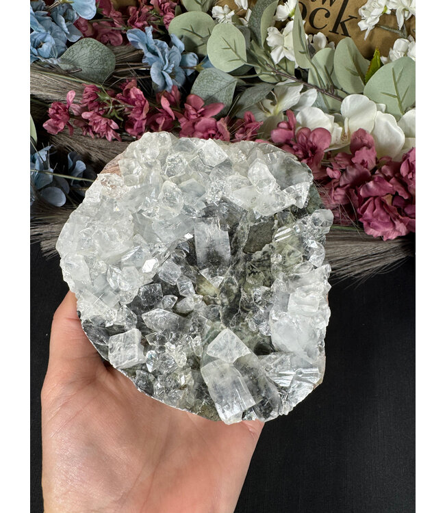 Apophyllite Specimen #1423, 822gr