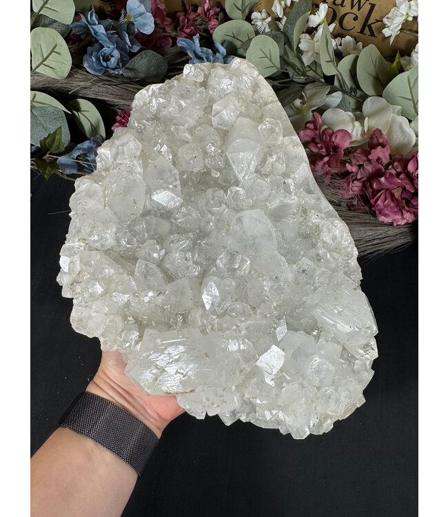 Apophyllite Specimen #1457, 3858gr
