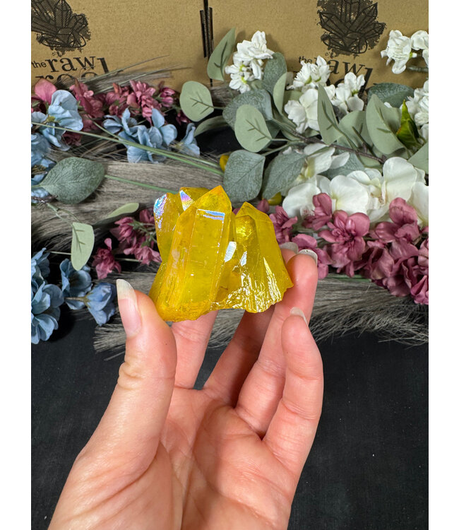Yellow Aura Cluster #95, 120gr