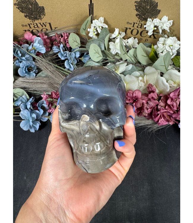 Fluorescent Agate Skull #1, 1196gr