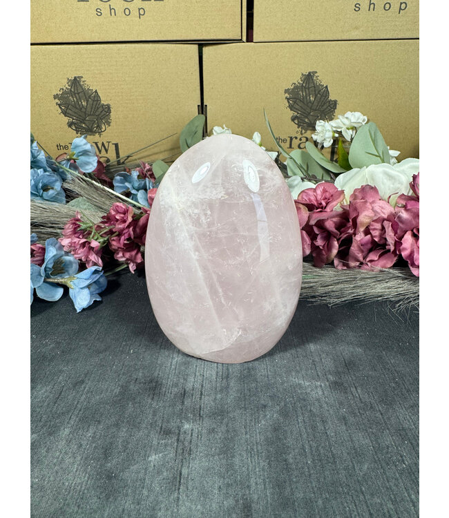 Rose Quartz Freeform #37, 766gr