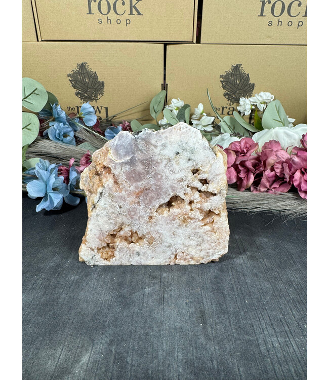 Pink Amethyst Cut Base #180, 848gr