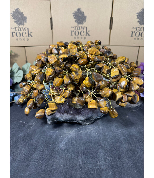 Tiger Eye Tree #1, 3.134kg