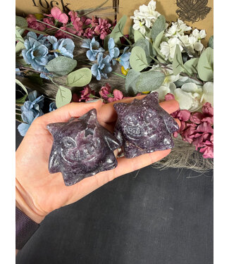 Lepidolite Gengar Carving, Pokémon Carving