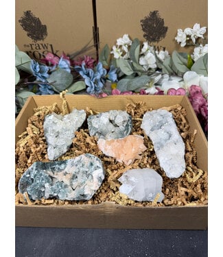 Apophyllite Specimen Bulk Lot #4, 1008gr