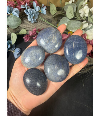 Blue Aventurine Palm Stone, Size X-Small [50-74gr]