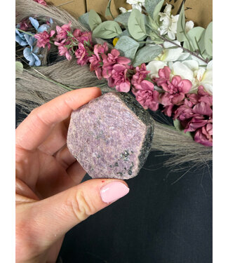 Ruby Corundum #36, 222gr