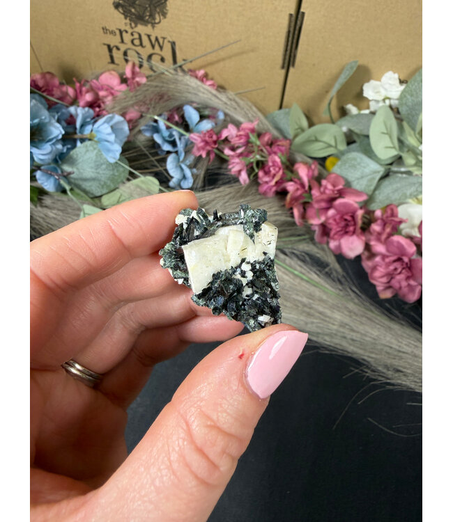 Aegirine with Smoky Quartz #25, 14.16gr