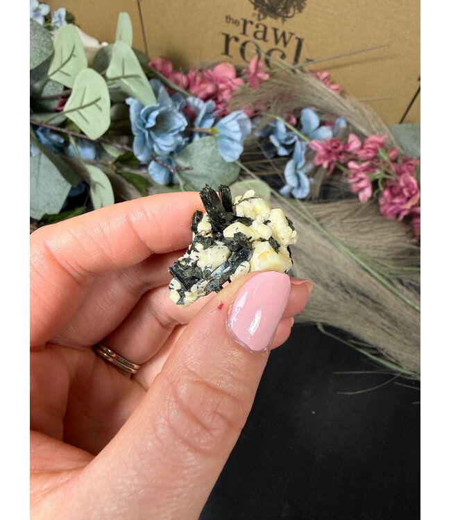 Aegirine with Smoky Quartz #22, 8.94gr