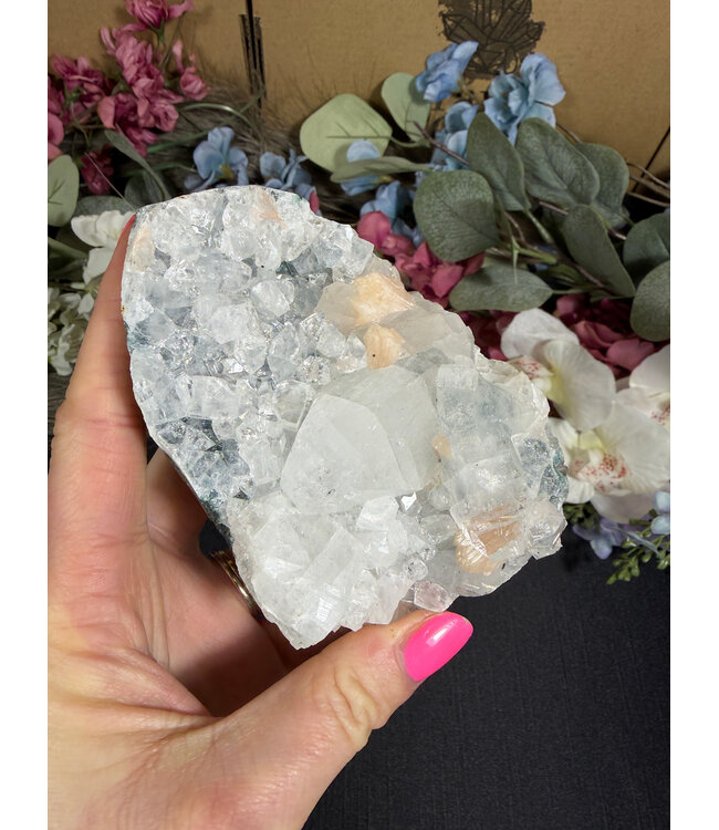 Apophyllite Specimen #1646, 422gr