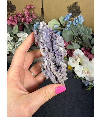 Grape Agate #519, 142.47gr