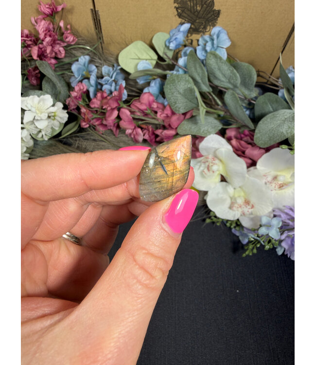 Labradorite Cabochon #23, 3.86gr