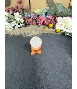 Clear Quartz Sphere #31, 31.5mm, 43.69gr