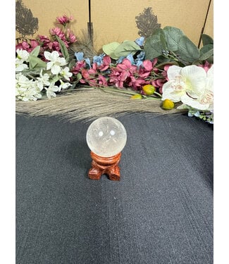 Clear Quartz Sphere #28, 36.1mm, 66.21gr