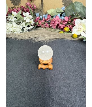 Clear Quartz Sphere #11, 31mm, 41.67gr