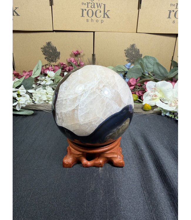 Fluorescent Agate Sphere #48, 107.7mm, 1672gr