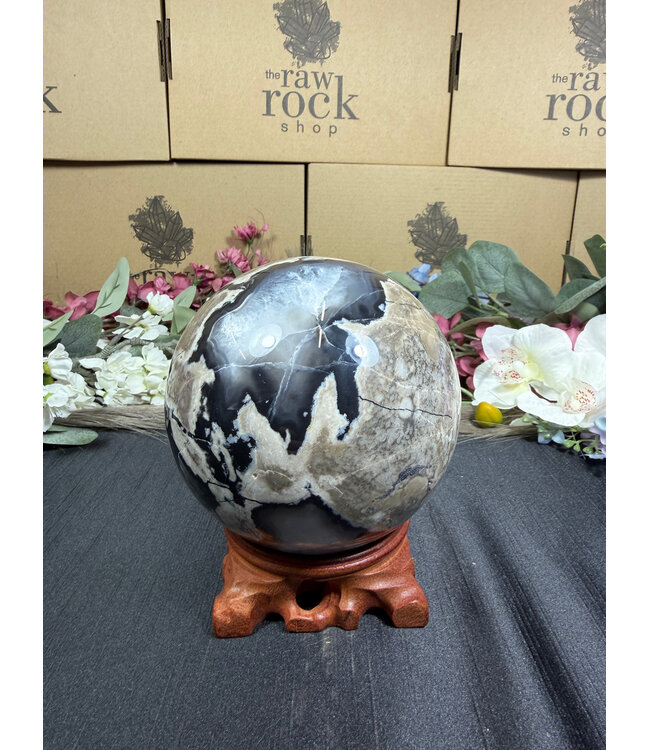 Fluorescent Agate Sphere #45, 113.3mm, 1938gr