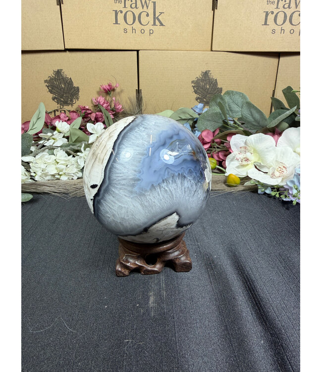 Fluorescent Agate Sphere #37, 99.5mm, 1210gr