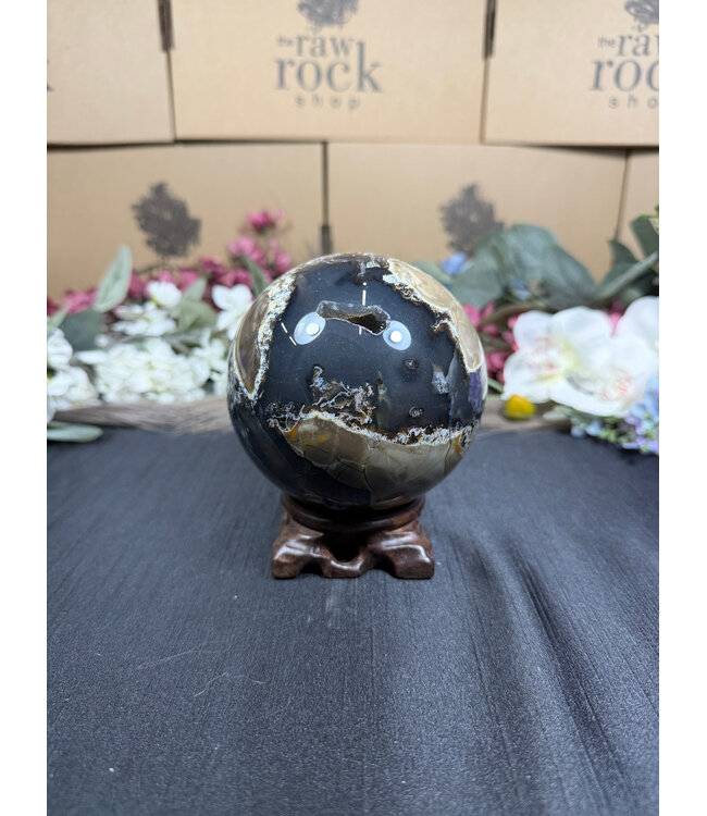 Fluorescent Agate Sphere #25, 97.7mm, 1198gr