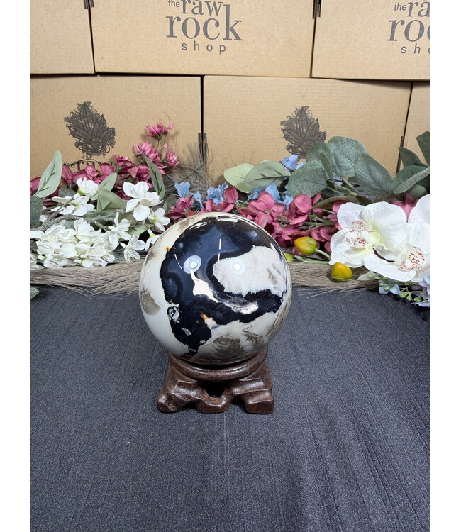 Fluorescent Agate Sphere #2, 80.4mm, 658gr