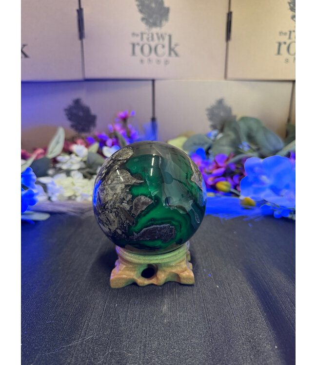 Fluorescent Agate Sphere #24, 91.9mm, 1052gr