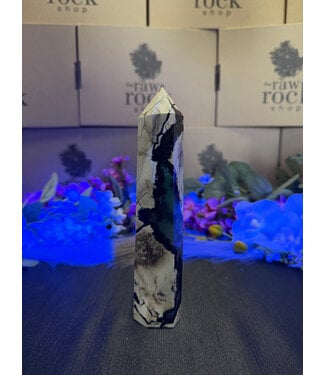 Fluorescent Agate Tower #42, 340gr