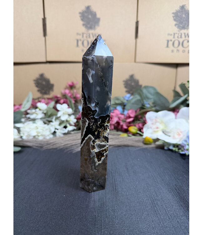 Fluorescent Agate Tower #36, 378gr