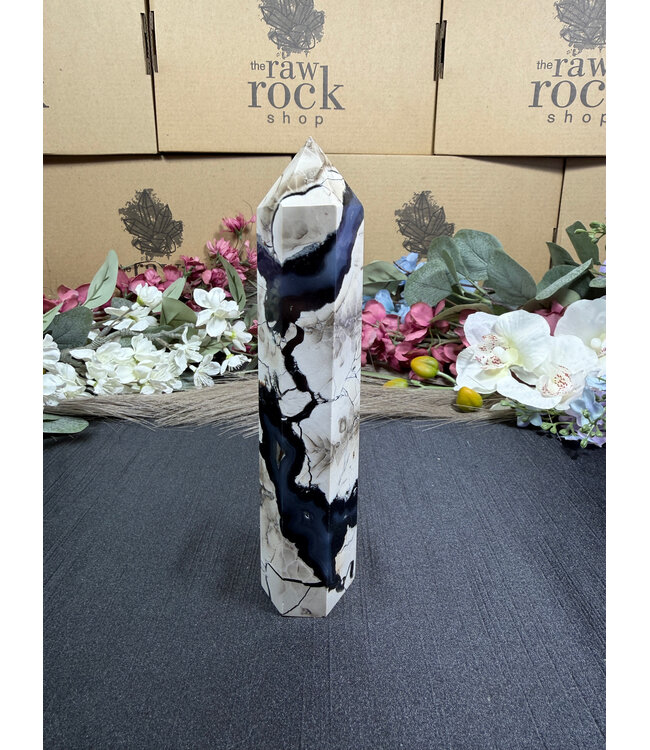 Fluorescent Agate Tower #26, 282gr