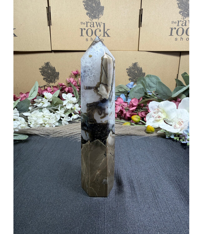 Fluorescent Agate Tower #25, 402gr